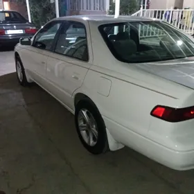 Toyota Camry 1997