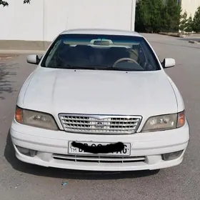 Nissan Maxima 1999