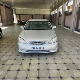 Toyota Camry 2005