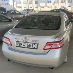 Toyota Camry 2011