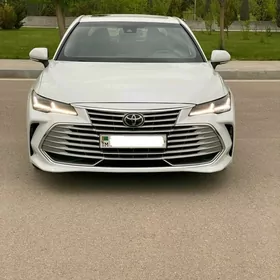 Toyota Avalon 2019