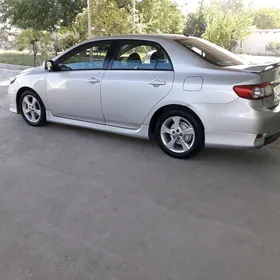 Toyota Corolla 2011