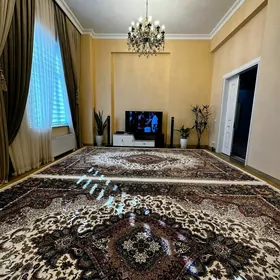 16 TAPGYR 4 KOM 9 ETAJ 209M²