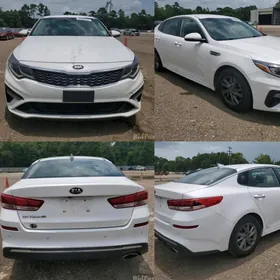 Kia Optima 2019