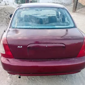 Daewoo Nubira 1999