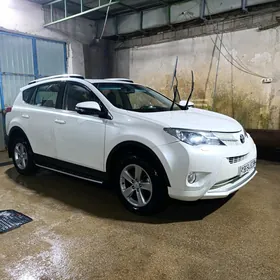 Toyota RAV4 2014