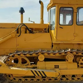 Komatsu GD655-6 1989