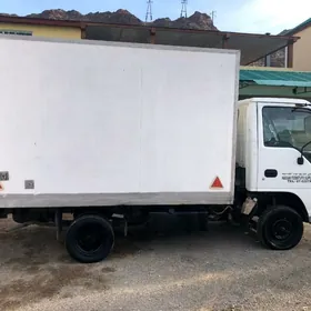 Mitsubishi Canter 2000