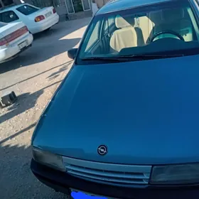 Opel Vectra 1989