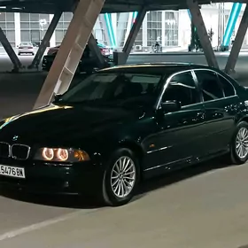 BMW E39 2002