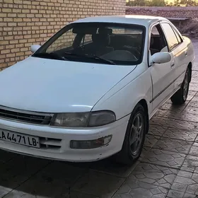 Toyota Carina 1993