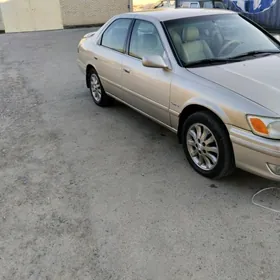 Toyota Camry 2000