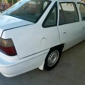 Daewoo Nexia 2002