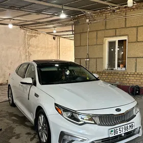 Kia Optima 2019