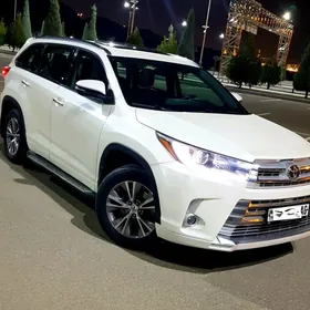 Toyota Highlander 2015