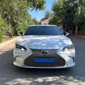 Lexus ES 350 2020