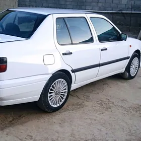 Volkswagen Golf 1993