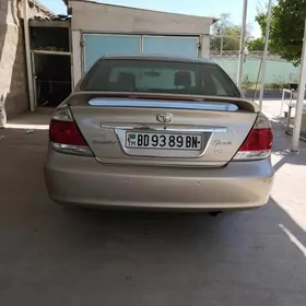 Toyota Camry 2004