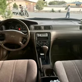 Toyota Camry 1998