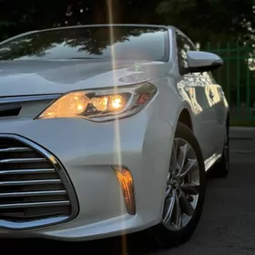 Toyota Avalon 2018