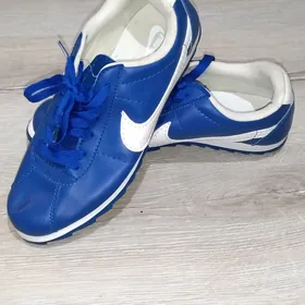 Кроссовки Nike 39р.