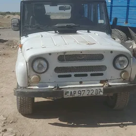 UAZ 469 2010