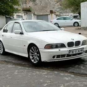 BMW E39 1999