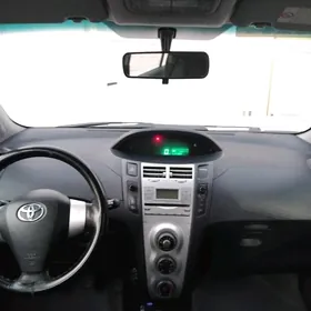 Toyota Yaris 2007