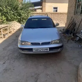 Toyota Carina 1997