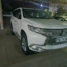 Mitsubishi Montero Sport 2019