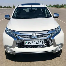 Mitsubishi Montero Sport 2019