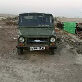 UAZ 469 1990