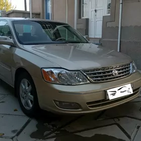 Toyota Avalon 2000