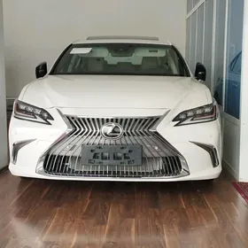 Lexus ES 350 2020