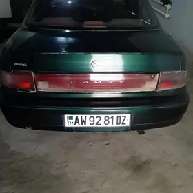 Toyota Camry 1993