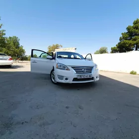 Nissan Sentra 2013