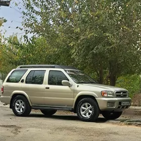 Nissan Pathfinder 2002