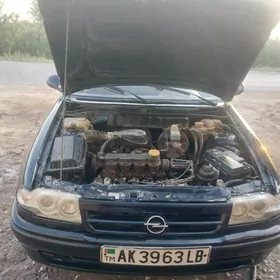 Opel Astra 1992