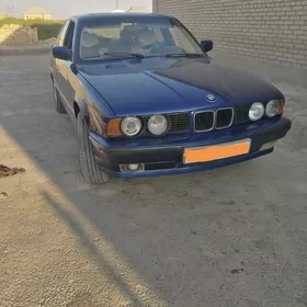 BMW 525 1989