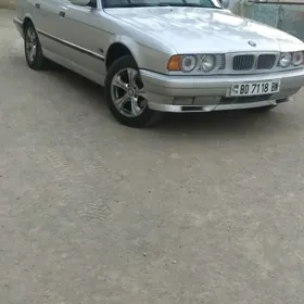 BMW 530 1992