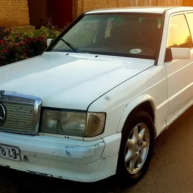 Mercedes-Benz 190E 1988