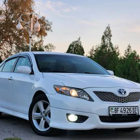 Toyota Camry 2011