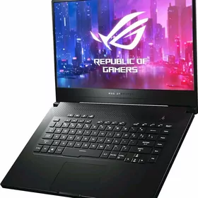 ASUS ROG Igravoy noutbuk