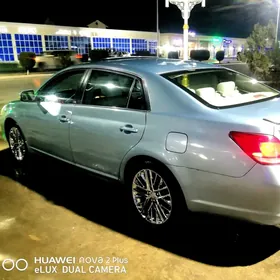 Toyota Avalon 2005