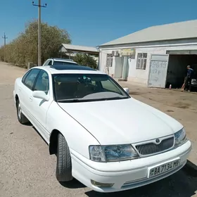 Toyota Avalon 1999