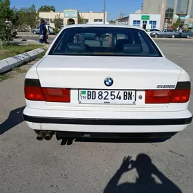 BMW 325 1989