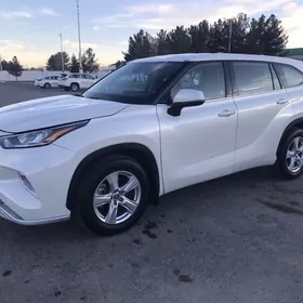 Toyota Highlander 2020