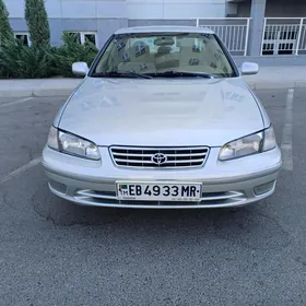 Toyota Camry 1998