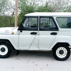 UAZ 469 2000