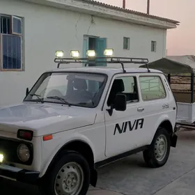 Lada Niva 2005